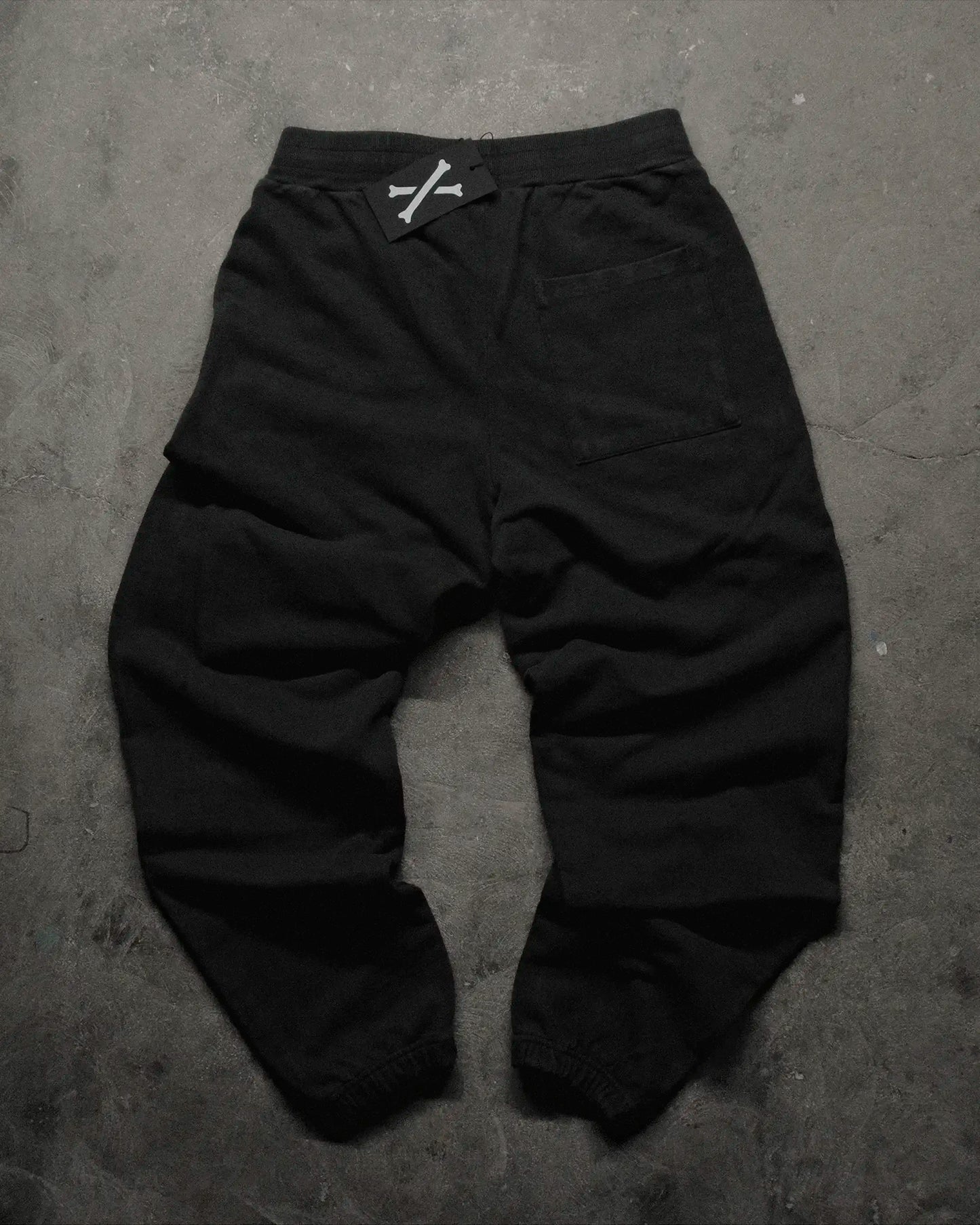 TRICLOPS PIRATE JOGGER