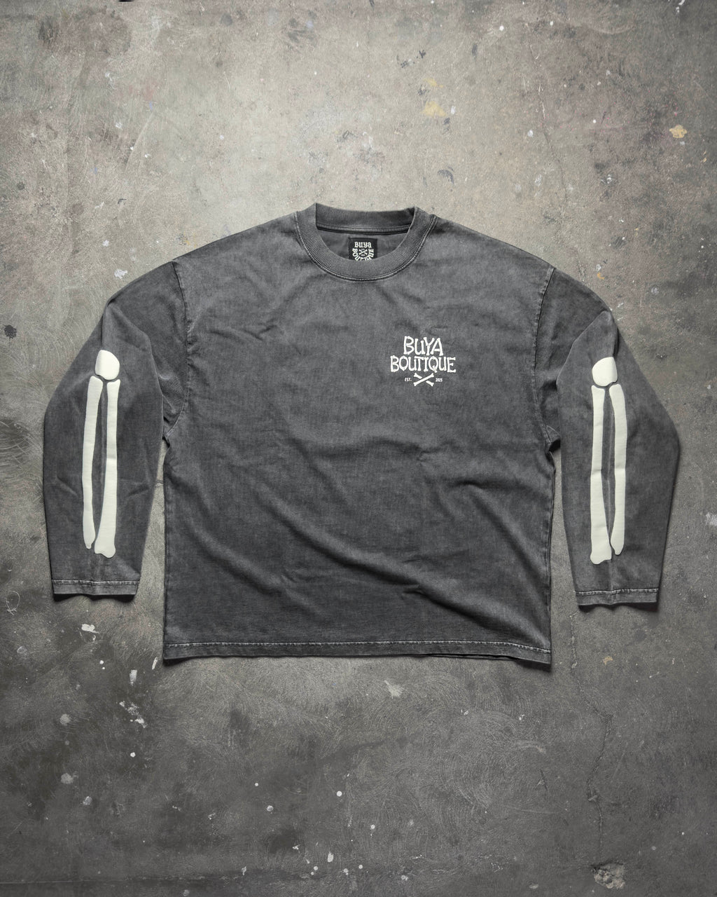 Built on Bones Longsleeve – Faded Black