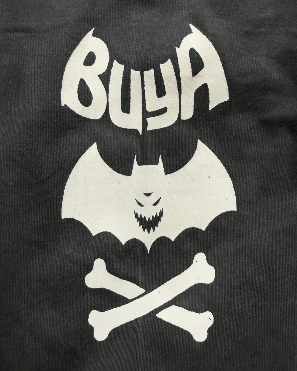 Don’t Feed the Fears Longsleeve – Vintage Black by BUYA BOUTIQUE