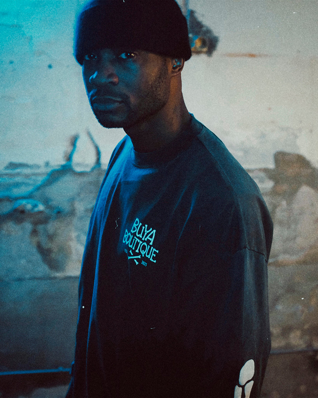 BUILT ON BONES LONGSLEEVE